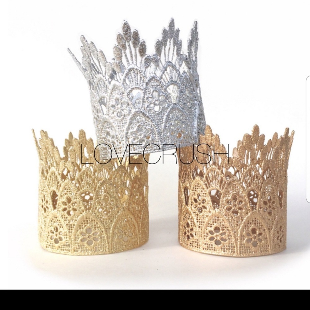 Gold Lace Crown Headband (Perfect Condition!)